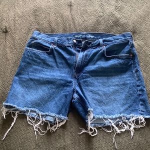 Old Navy Slouchy Strait Shorts